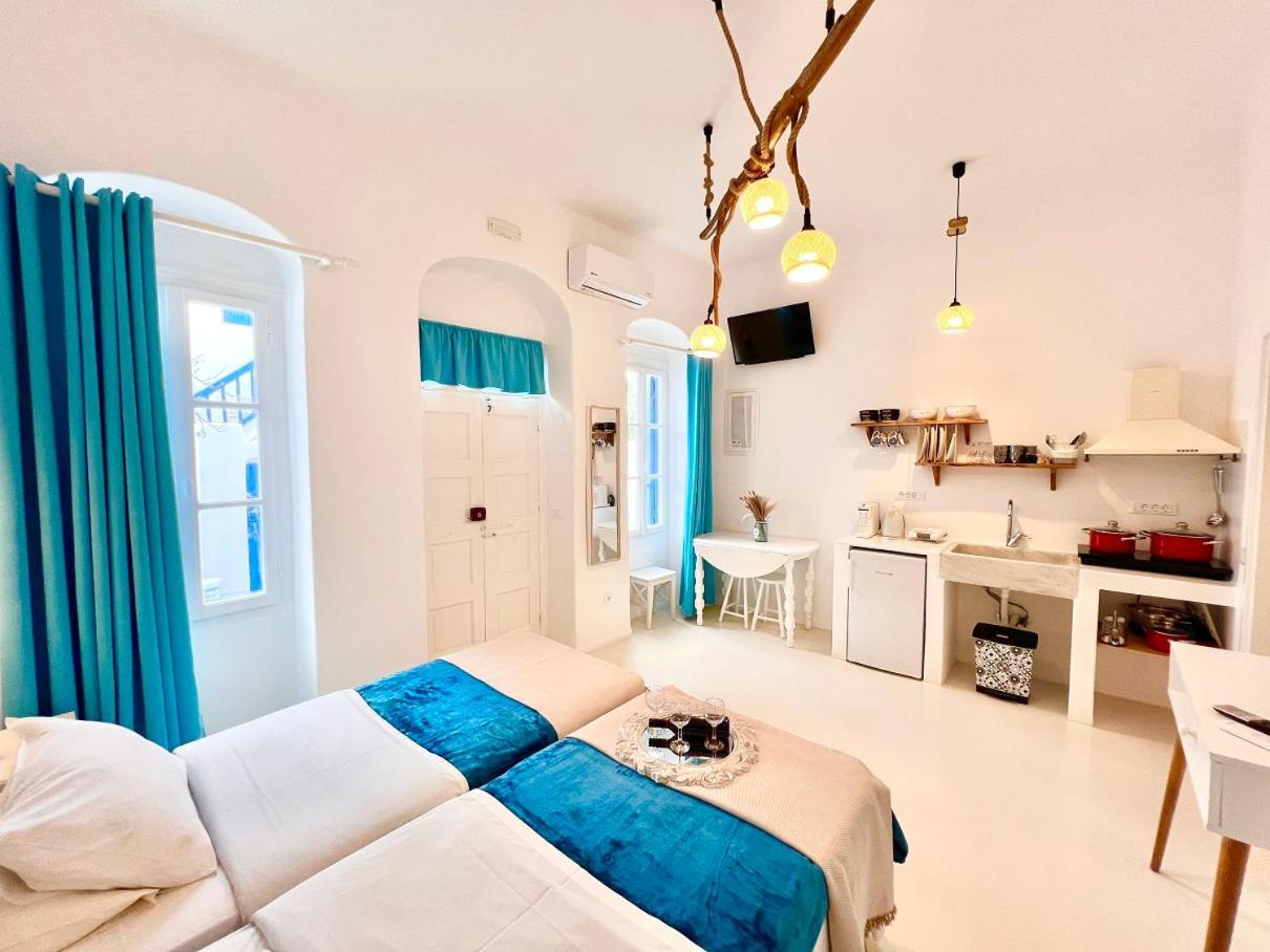 Provis Rentals Suite Next To The Mills In Mykonos Town エクステリア 写真