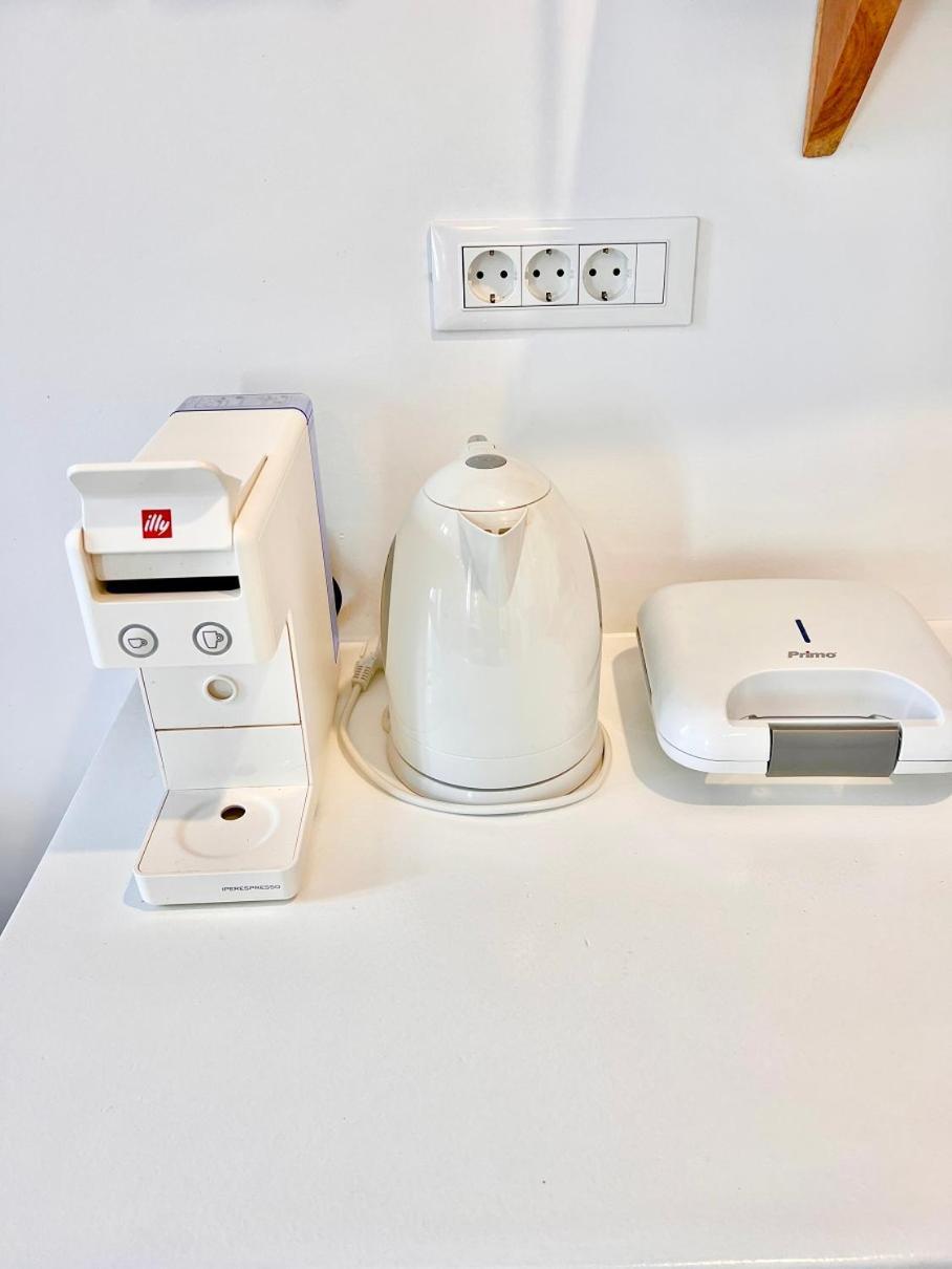 Provis Rentals Suite Next To The Mills In Mykonos Town エクステリア 写真